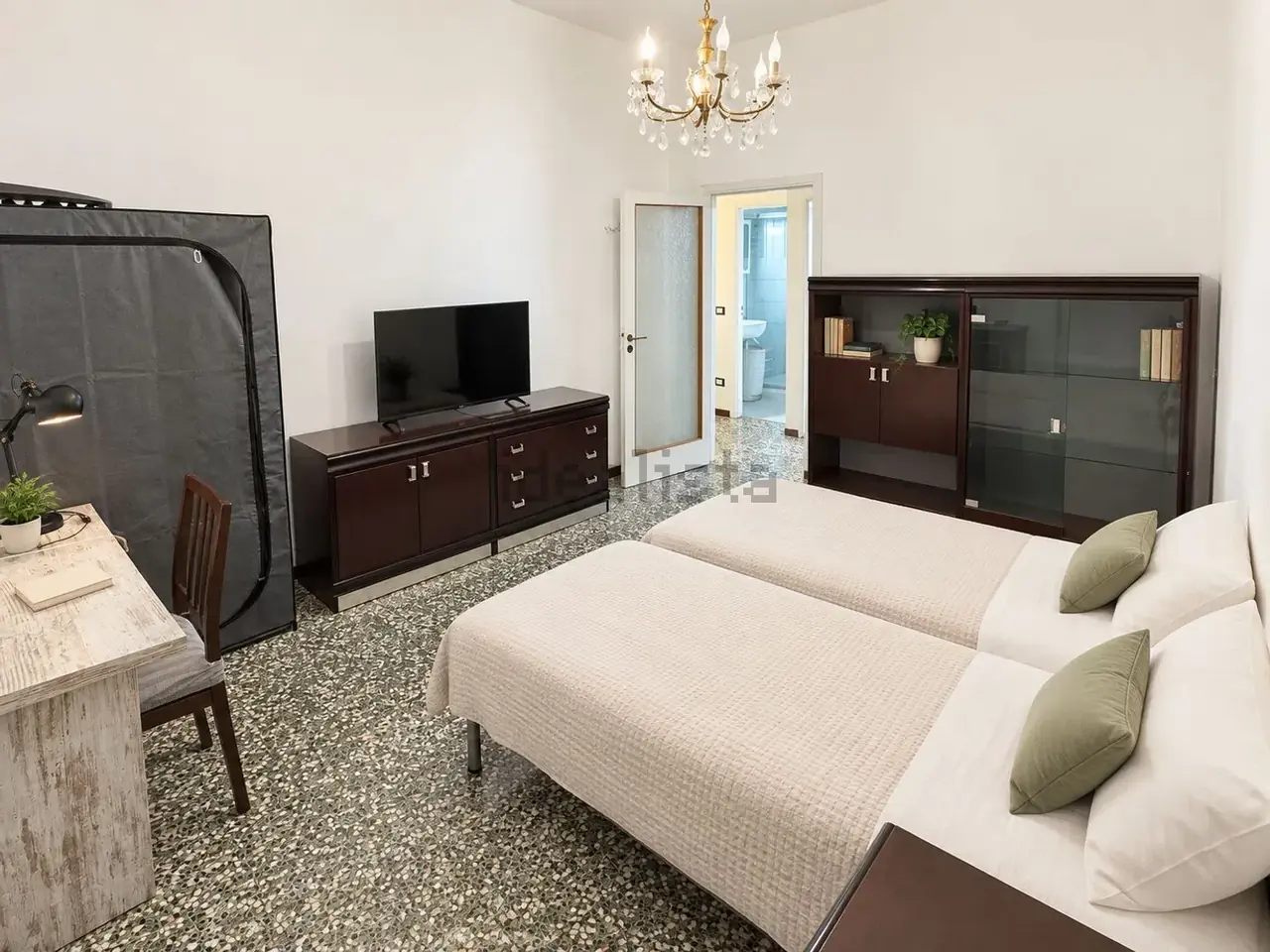 Trilocale Viale Isonzo 28, Viale Isonzo 28 · Porta Romana · Milano